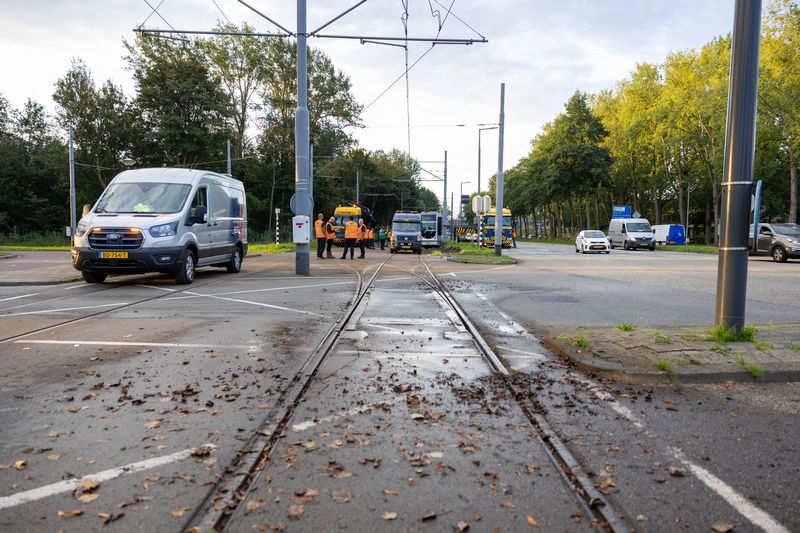 Tramverkeer gestremd door ontsporing in Schiedam